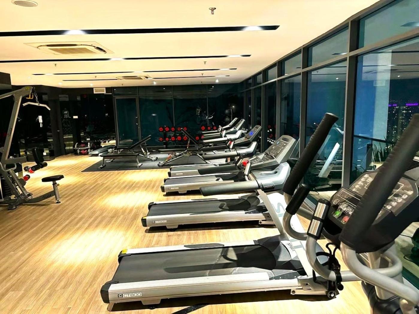 The Luxe Suites Infinitum Klcc Kuala Lumpur Exteriör bild
