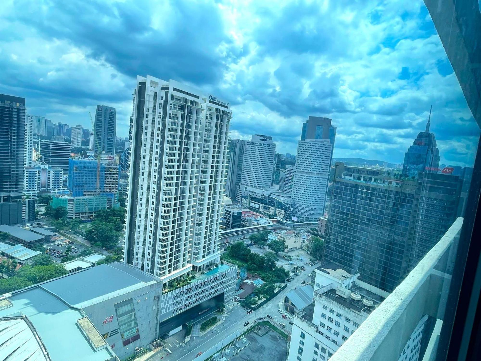 The Luxe Suites Infinitum Klcc Kuala Lumpur Exteriör bild